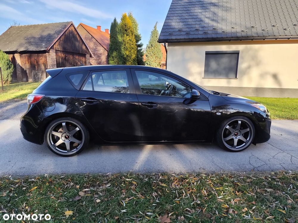 Mazda 3 1.6 90th Anniversary - 4