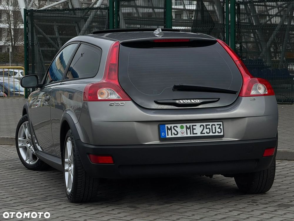 Volvo C30 2.0 - 11