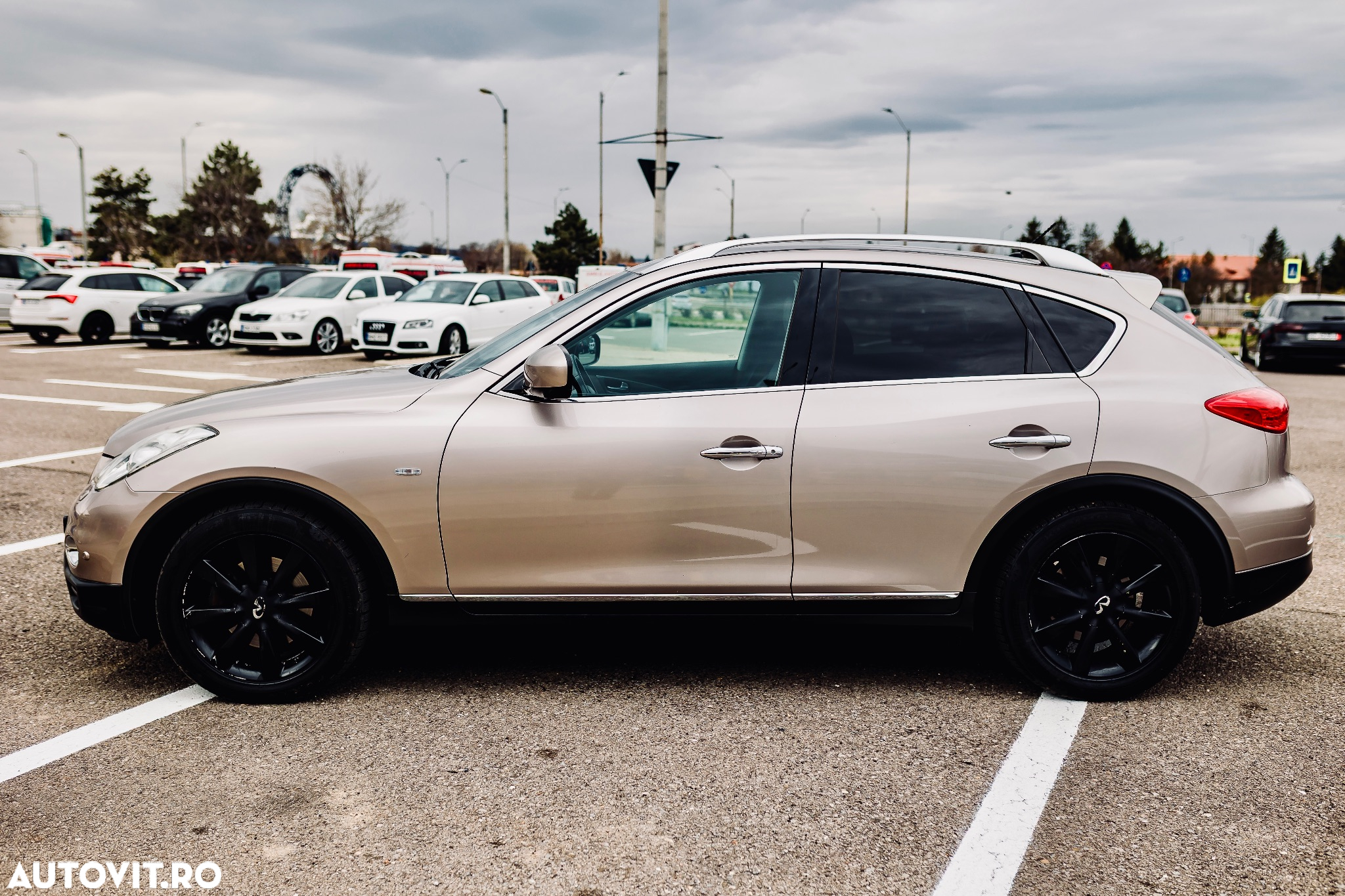 Infiniti EX 30 - 5