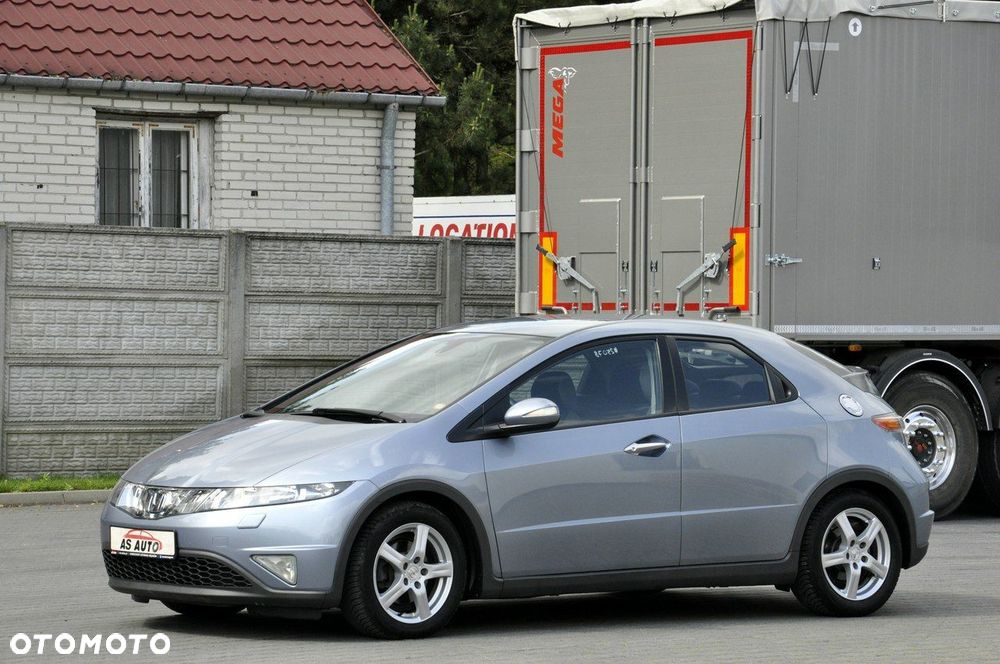 Honda Civic 1.8i-VTEC Automatik Sport - 23