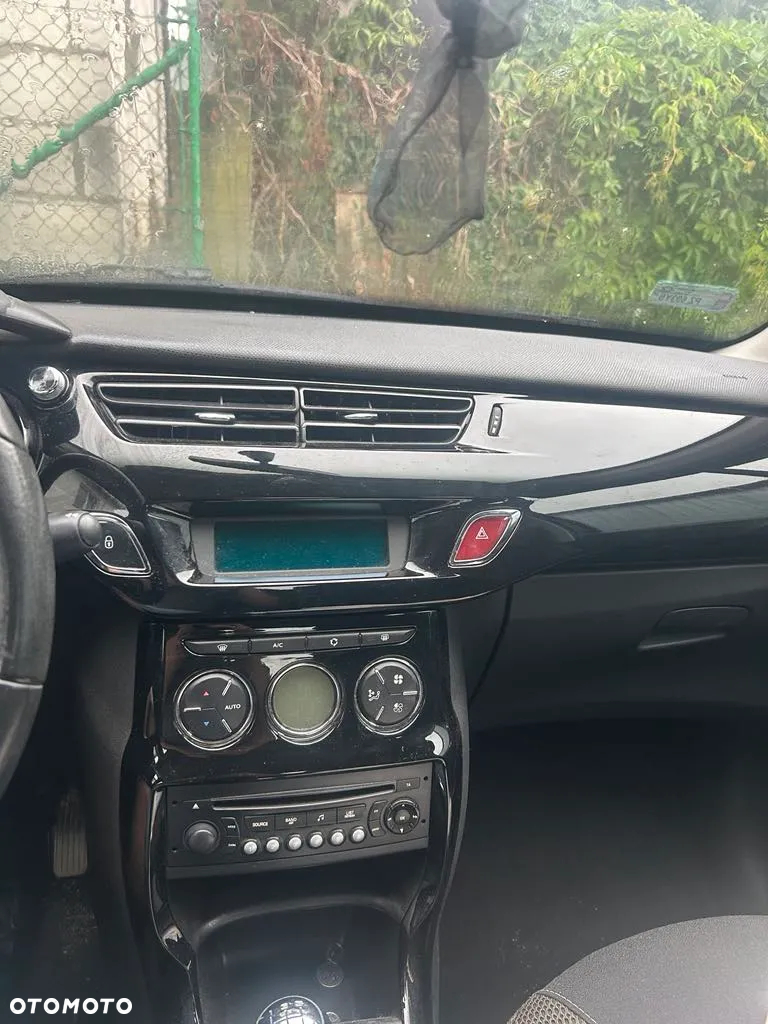 Citroën C3 1.6 e-HDi Exclusive - 9