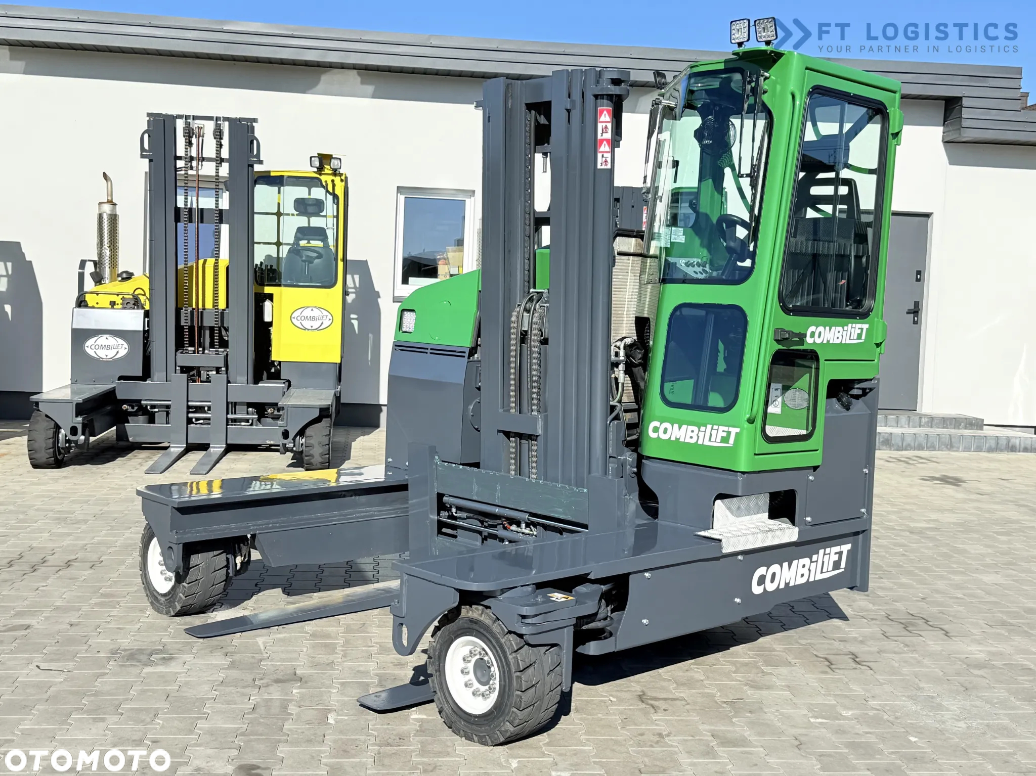 Combilift WÓZEK CZTEROKIERUNKOWY - WIELOKIERUNKOWY C4500 / DIESEL / TRIPLEX 4900MM /JEDYNE 4854 MOTOGODZIN /  POZYCJONER WIDEŁ / PEŁNA KABINA - OGRZEWANIE / STAN IDEALNY / Szeroka oferta wózków czterokierunkowych i bocznych, dopasowanych do różnorodnych potrzeb i zastosowań - 25
