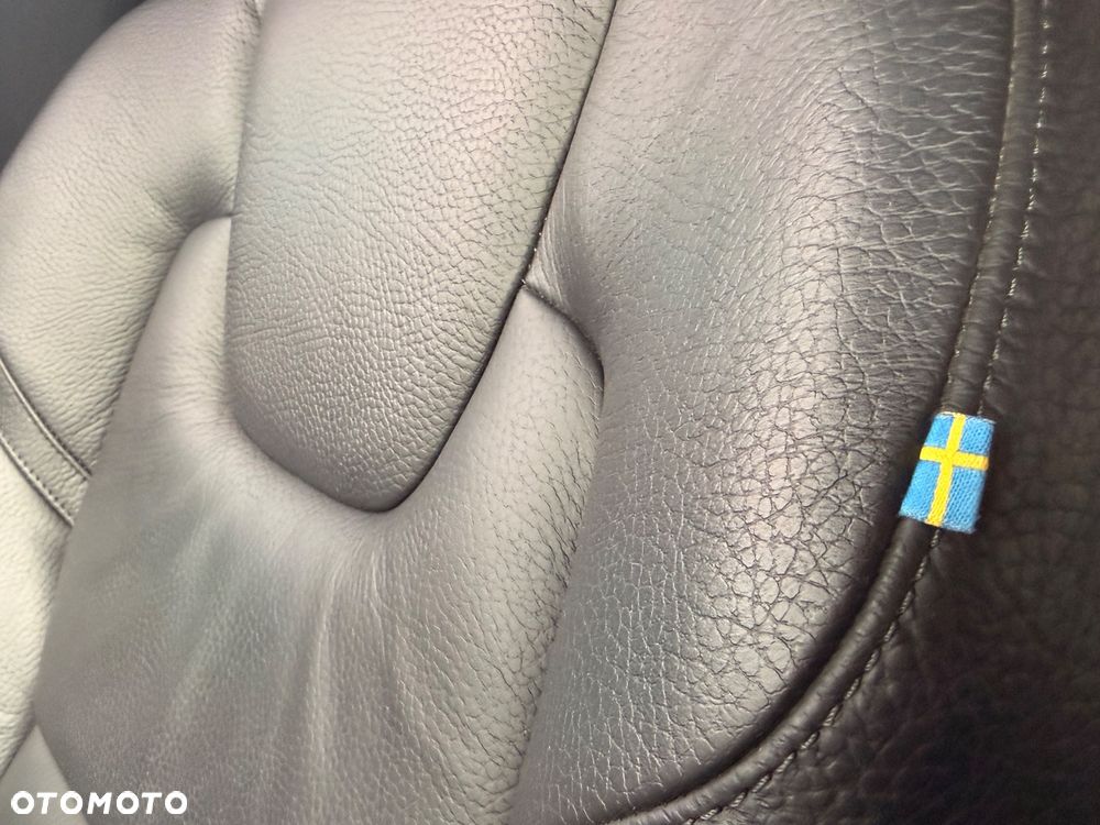 Volvo V60 D3 Geartronic Momentum Pro - 24