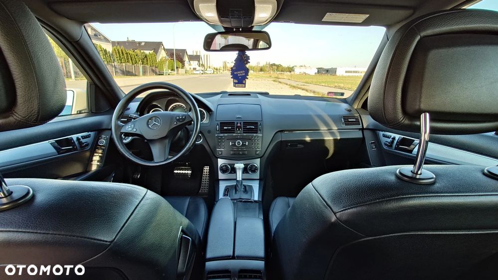 Mercedes-Benz Klasa C 320 CDI Avantgarde 4-Matic - 15