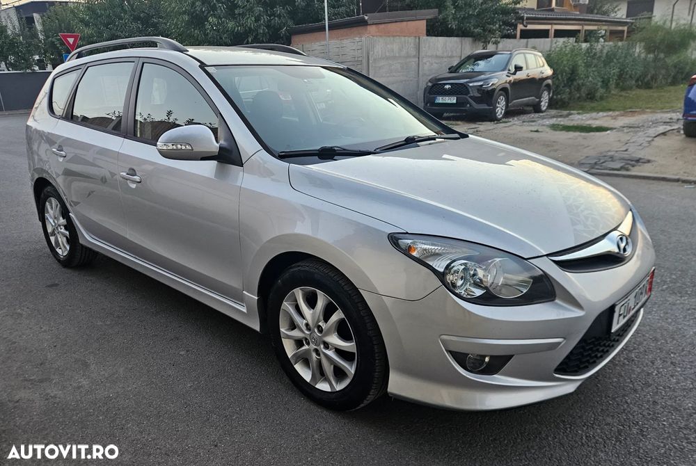 Hyundai i30 1.6 CRDI Edition Plus - 4