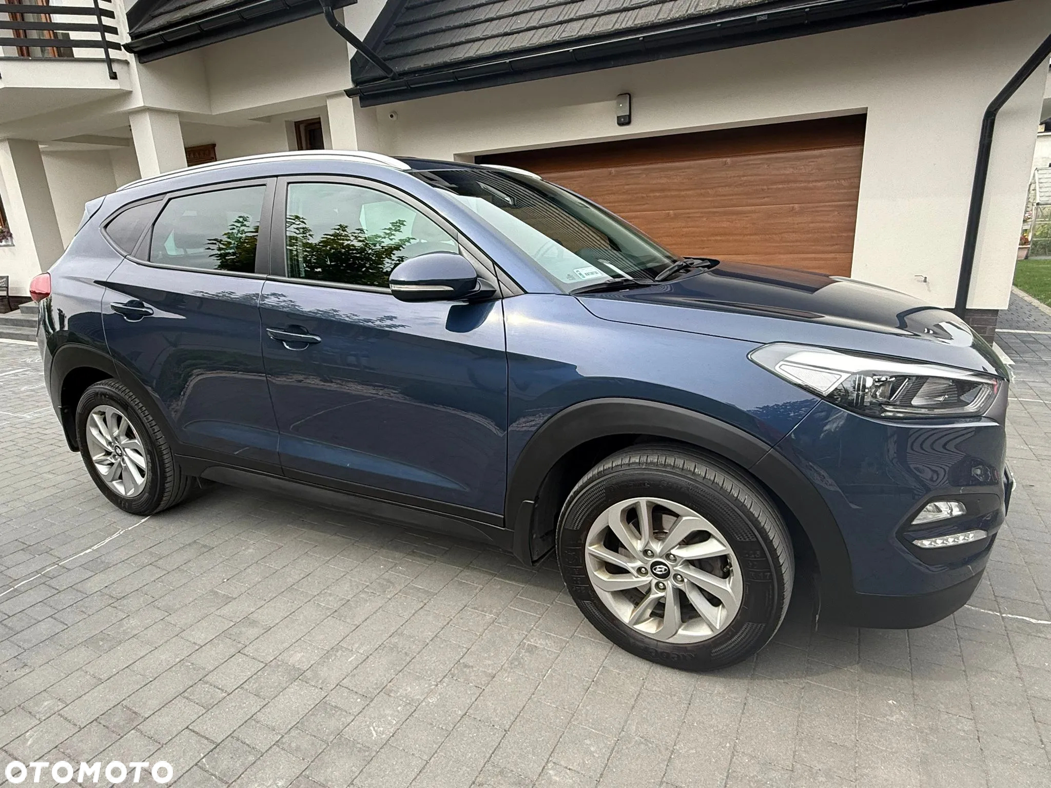 Hyundai Tucson 1.6 GDI BlueDrive Comfort 2WD - 2