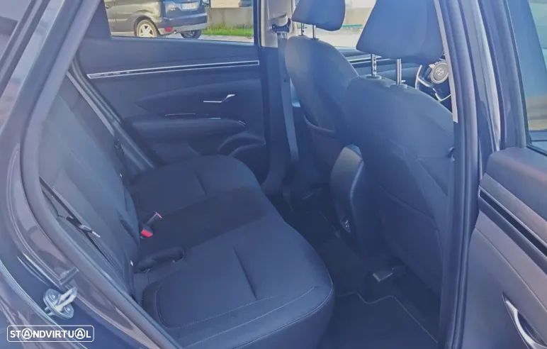 Hyundai Tucson 1.6 CRDi Vanguard - 13