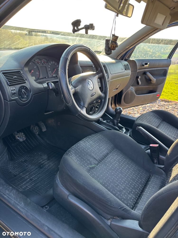 Volkswagen Golf 1.9 TDI Basis - 16