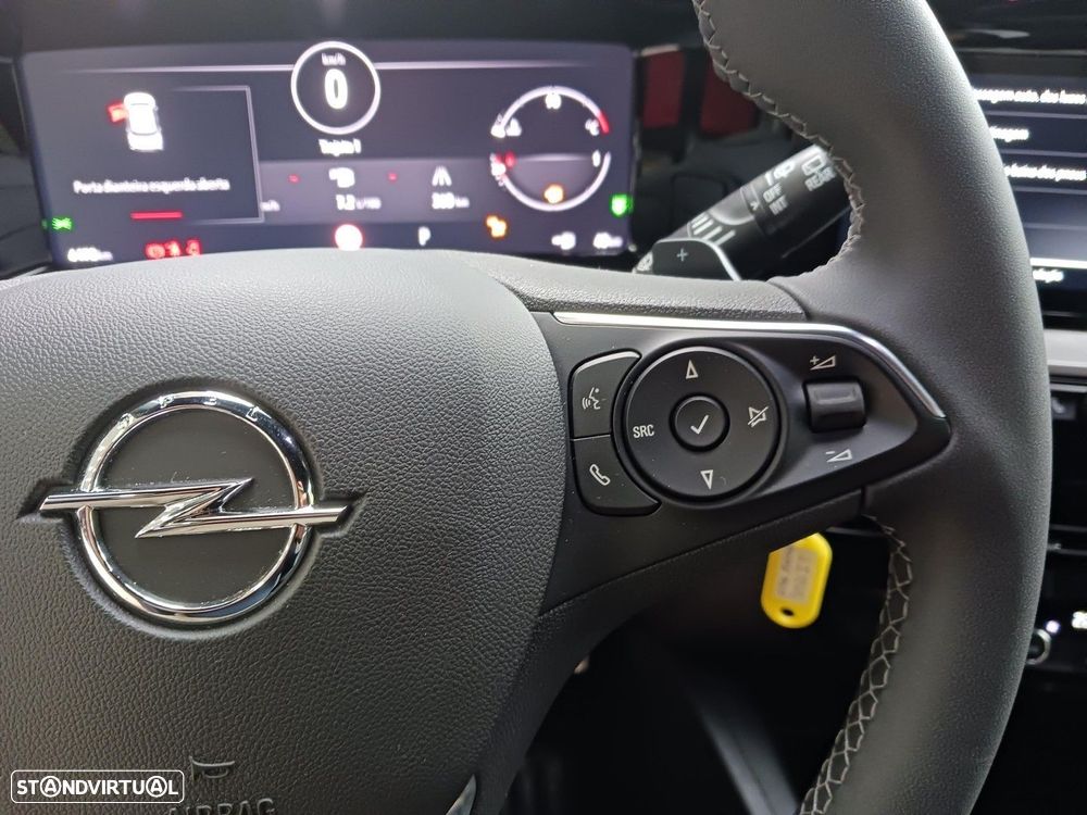 Opel Mokka 1.2 Hybrid GS eDCT - 27