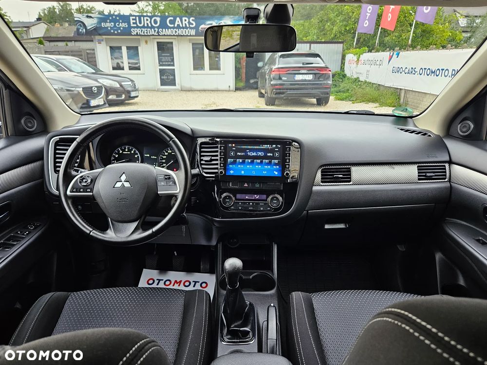 Mitsubishi Outlander 2.0 City Style 2WD - 25