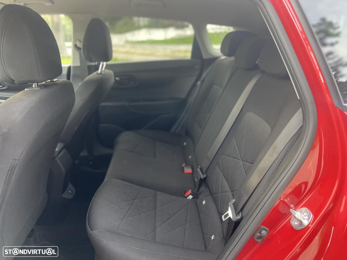 Hyundai Bayon 1.0 T-GDI Premium - 13