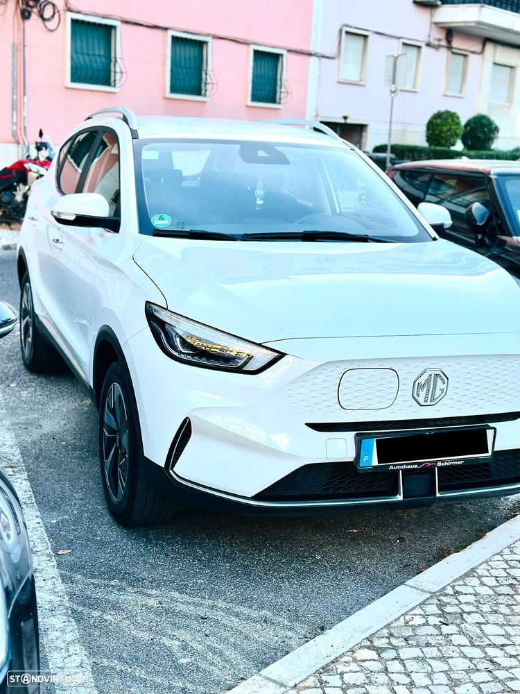 MG ZS - 1