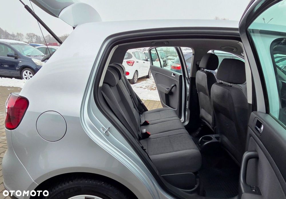 Volkswagen Golf Plus - 26