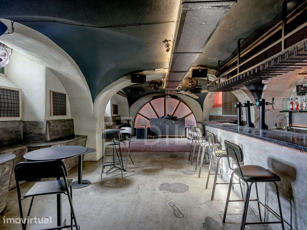 Espaço comercial para trespasse com equipamento e recheio, Misericó... - Grande imagem: 4/16