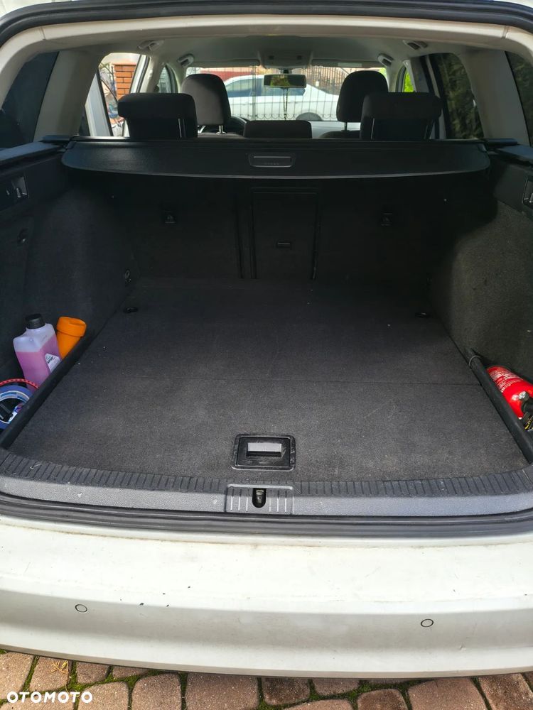 Volkswagen Golf - 14