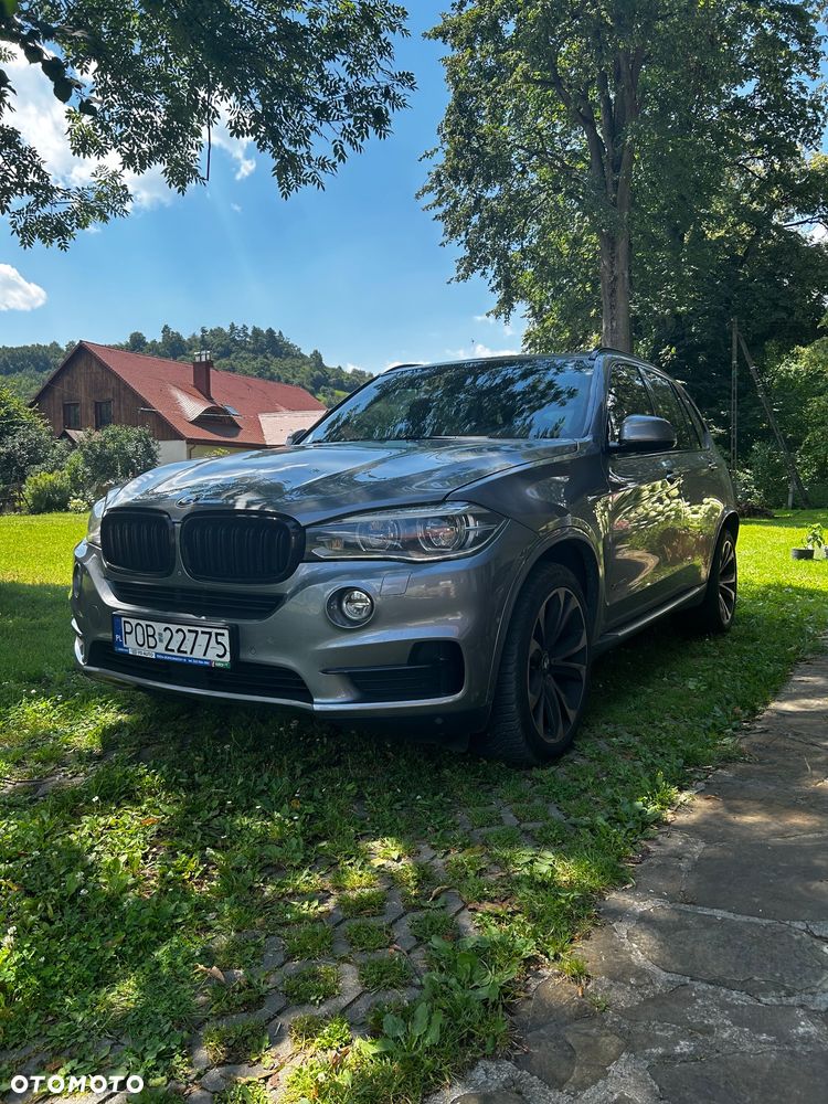 BMW X5 xDrive50i - 1