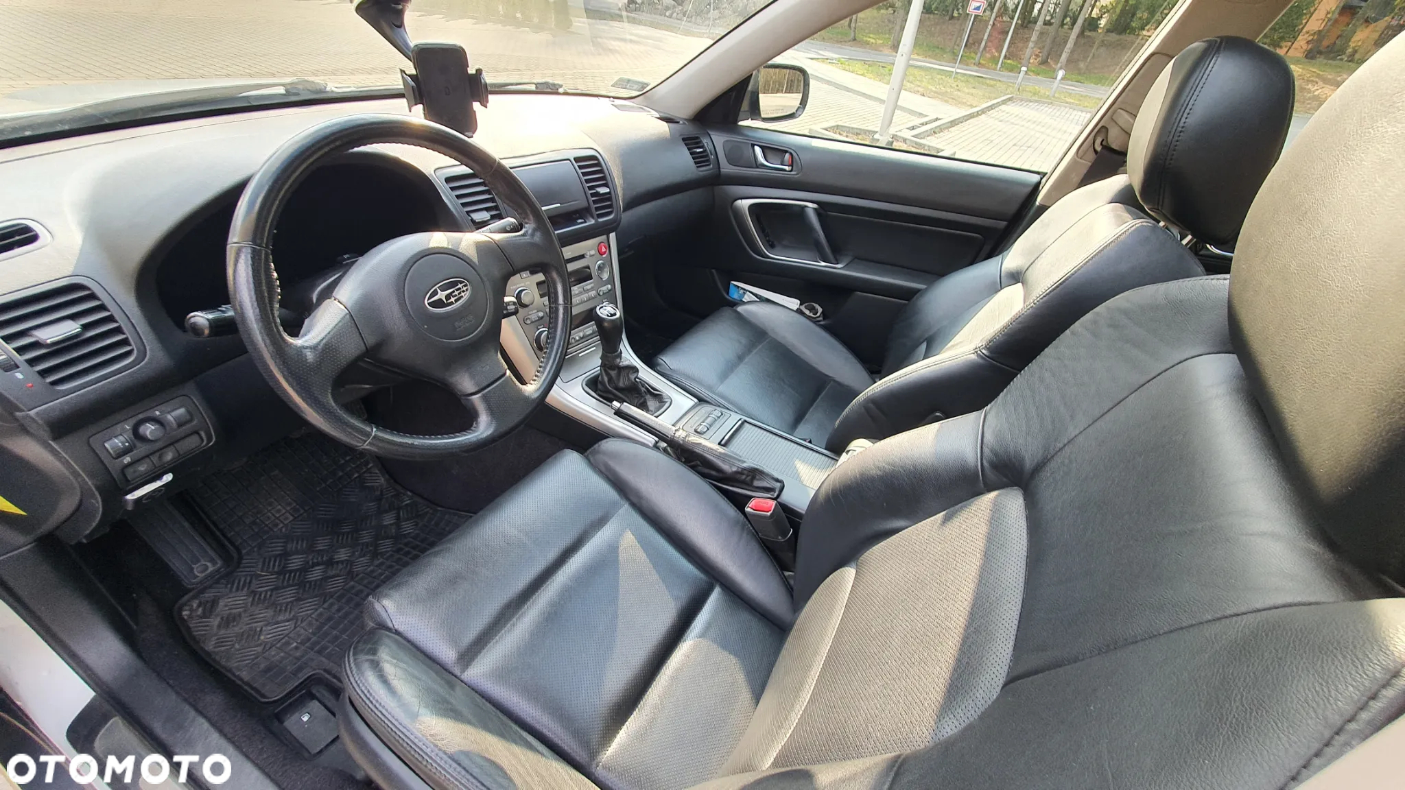 Subaru Outback - 16