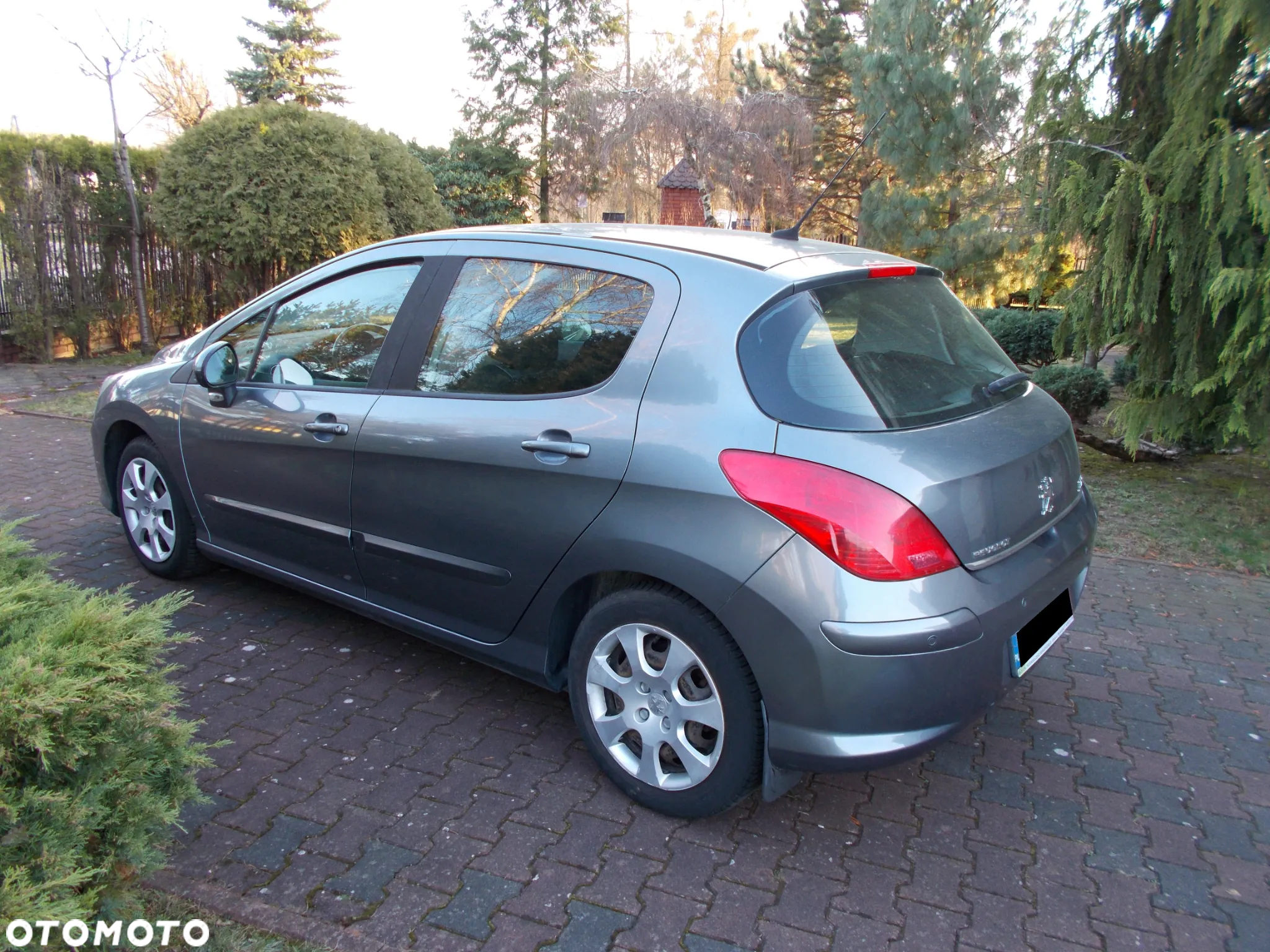 Peugeot 308 - 8