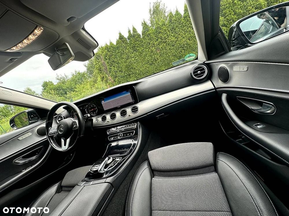 Mercedes-Benz Klasa E 220 d 9G-TRONIC Avantgarde - 8