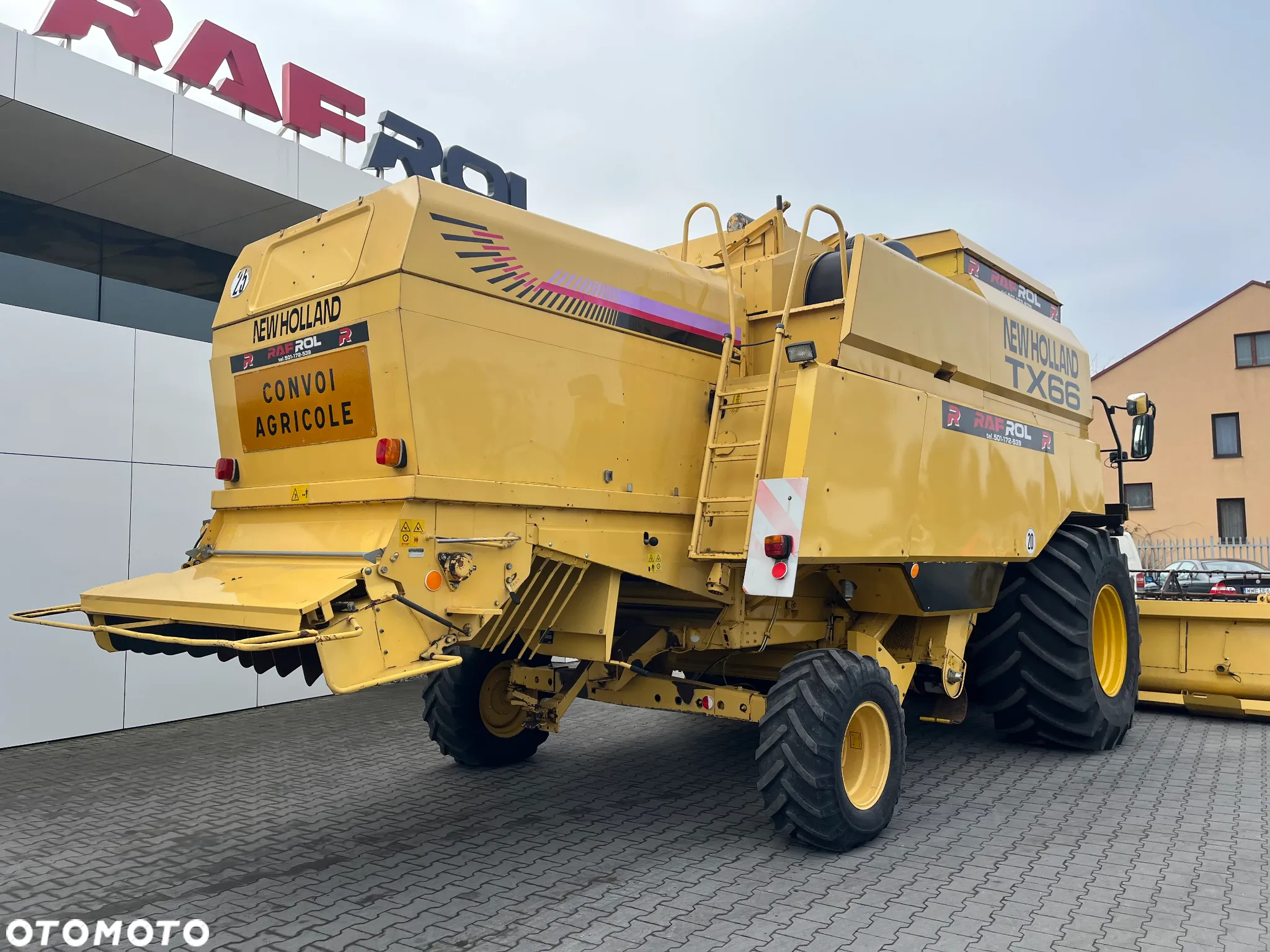 New Holland TX 66 - 4