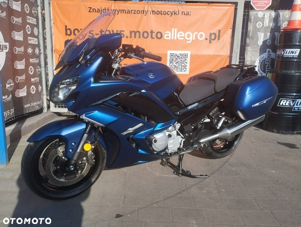 Yamaha FJR - 4