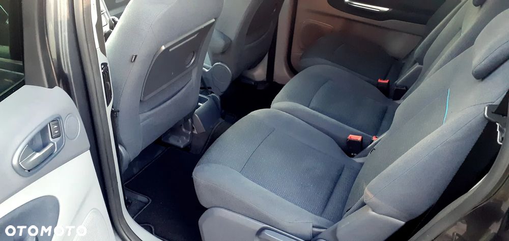 Ford Galaxy 2.0 Concept - 19