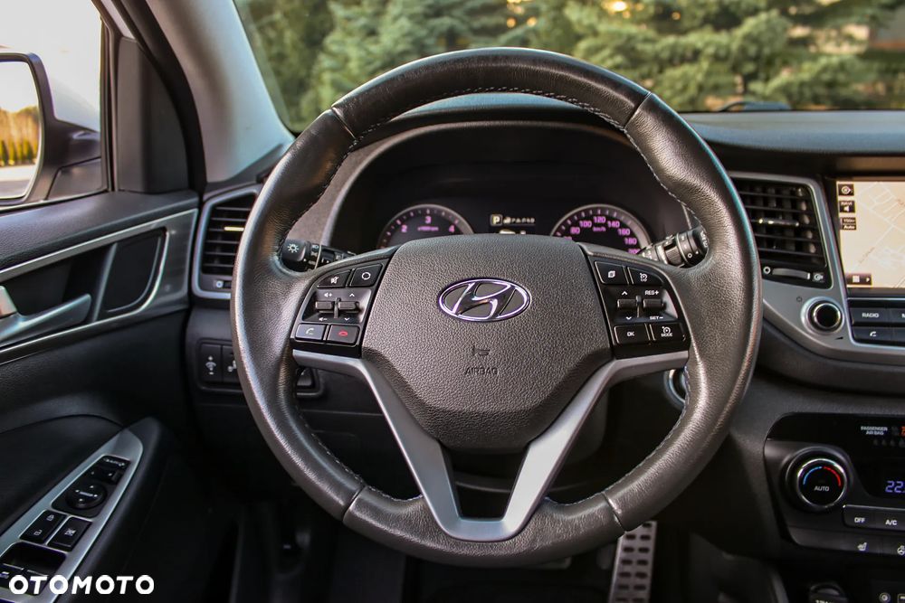 Hyundai Tucson 2.0 CRDI 4WD Automatik Premium - 34