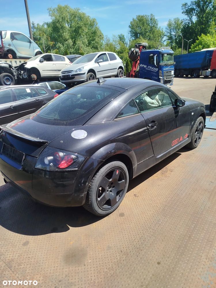 Audi TT na części. - 9