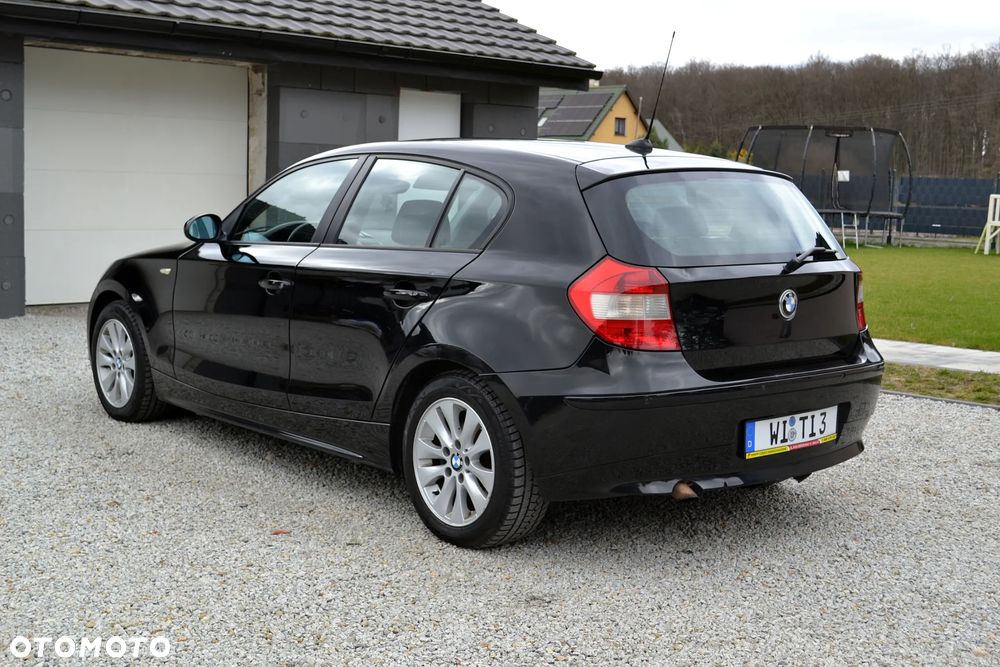 BMW Seria 1 120d - 6