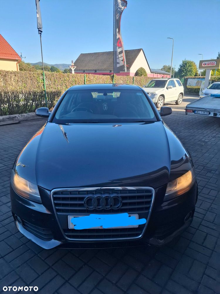 Audi A4 Limousine