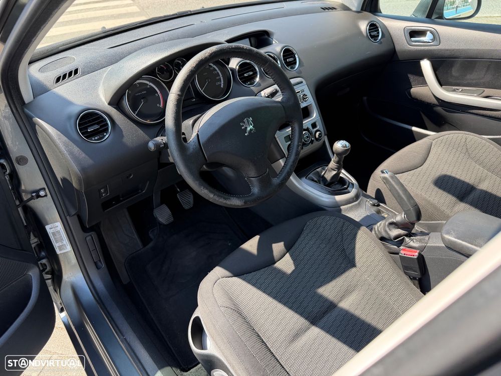 Peugeot 308 SW 1.6 HDi Executive - 21