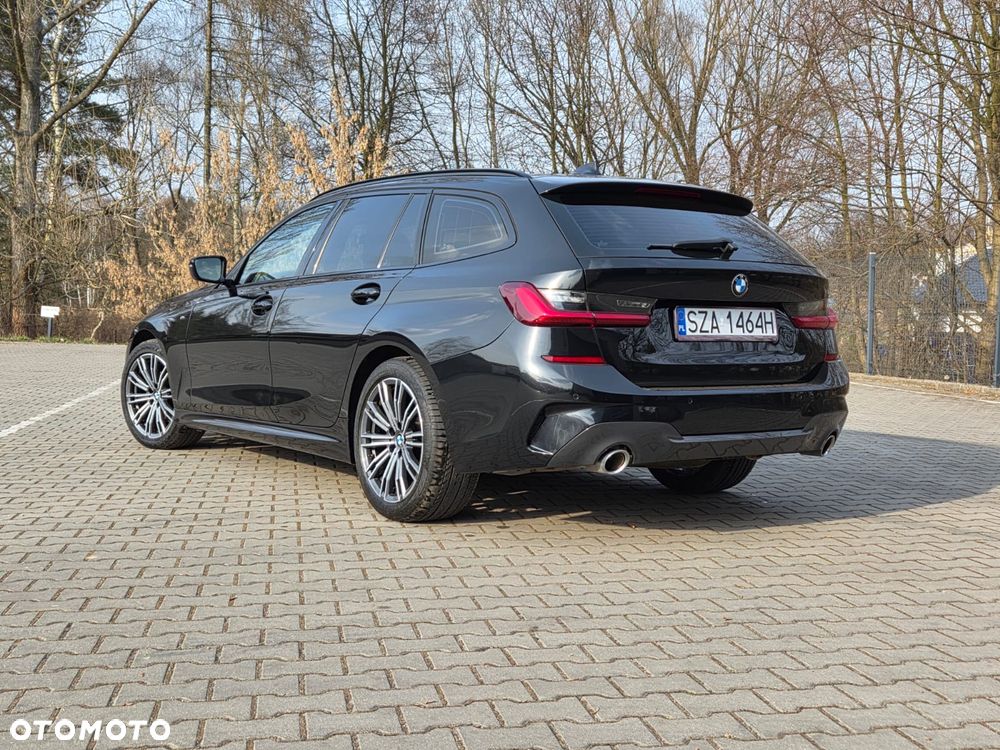 BMW Seria 3 320d xDrive Edition M Sport Shadow - 3