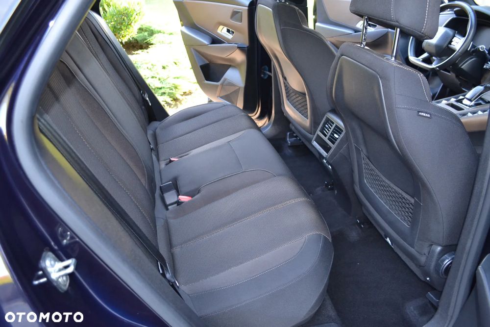 DS Automobiles DS 7 Crossback - 10