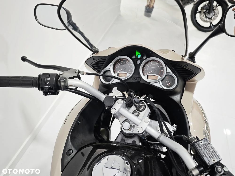Honda Varadero - 11