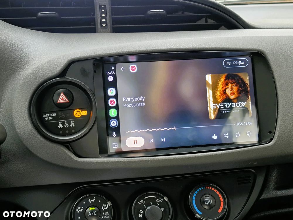 Toyota Yaris - 23