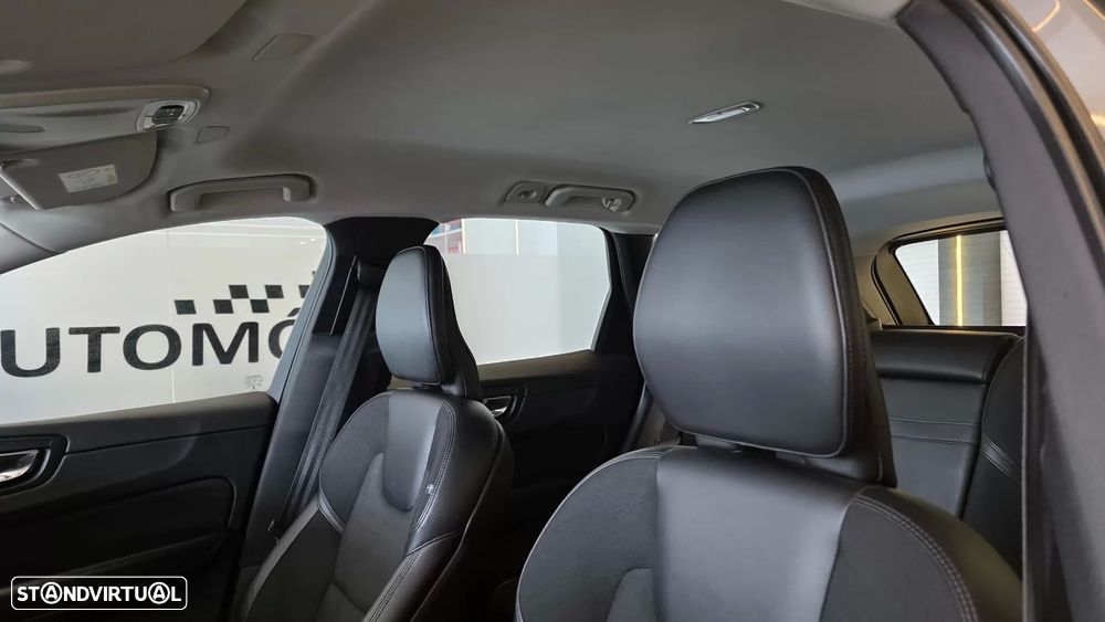 Volvo XC 60 2.0 D4 Momentum Plus Geartronic - 40