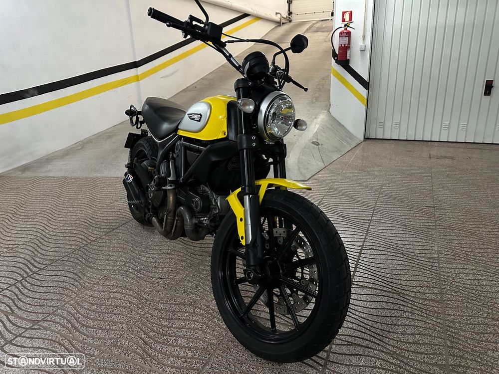 Ducati Scrambler - 2