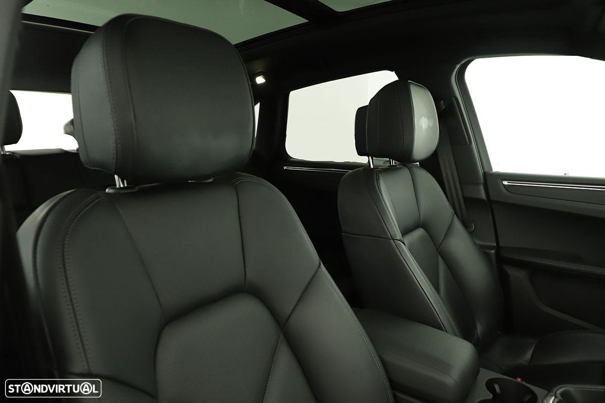 Porsche Macan - 32