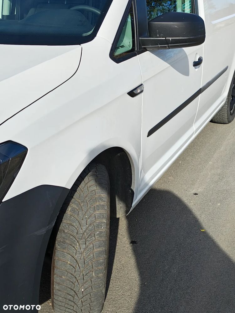 Volkswagen Caddy - 10