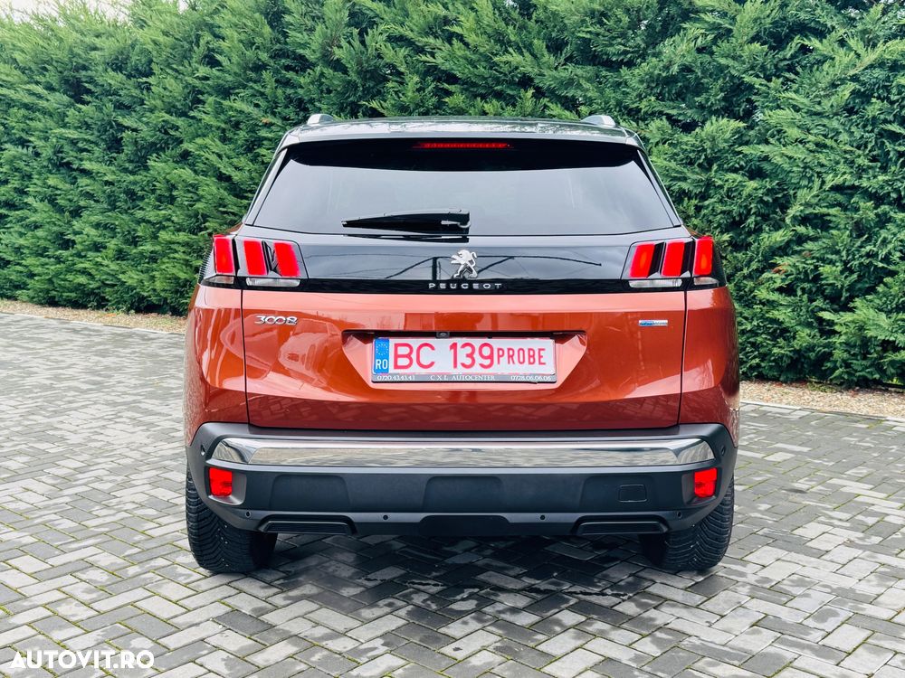 Peugeot 3008 PureTech 130 Stop & Start GPF Allure Pack - 8