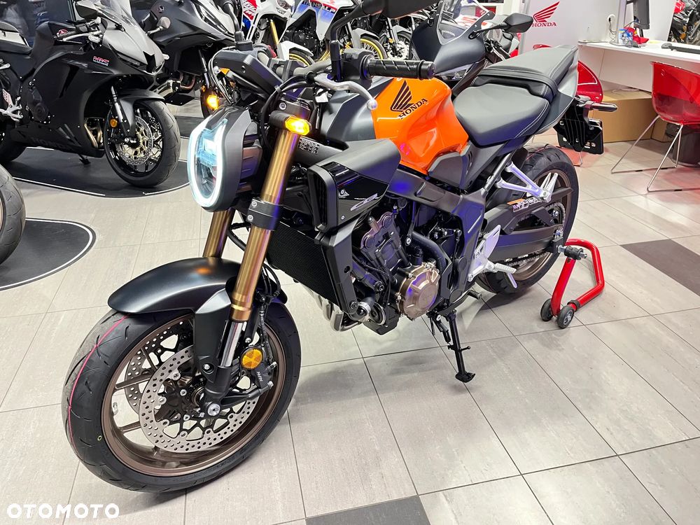 Honda CB - 7