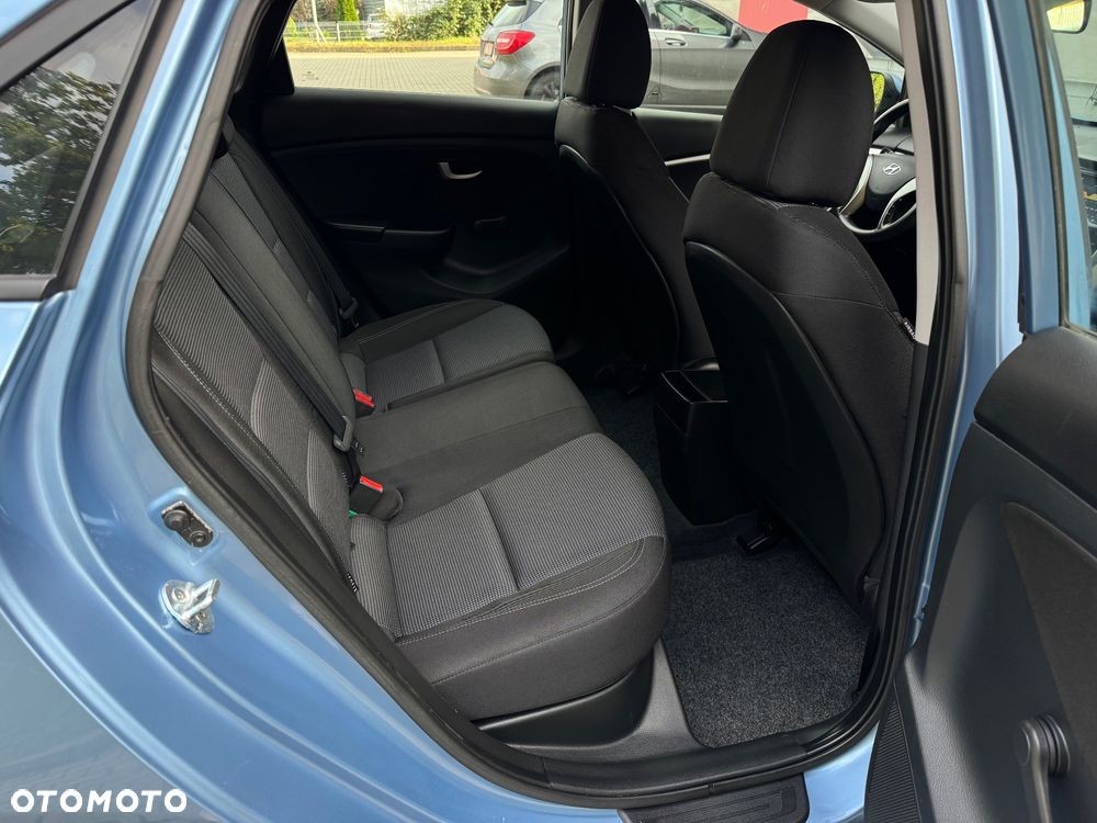 Hyundai i30 - 19
