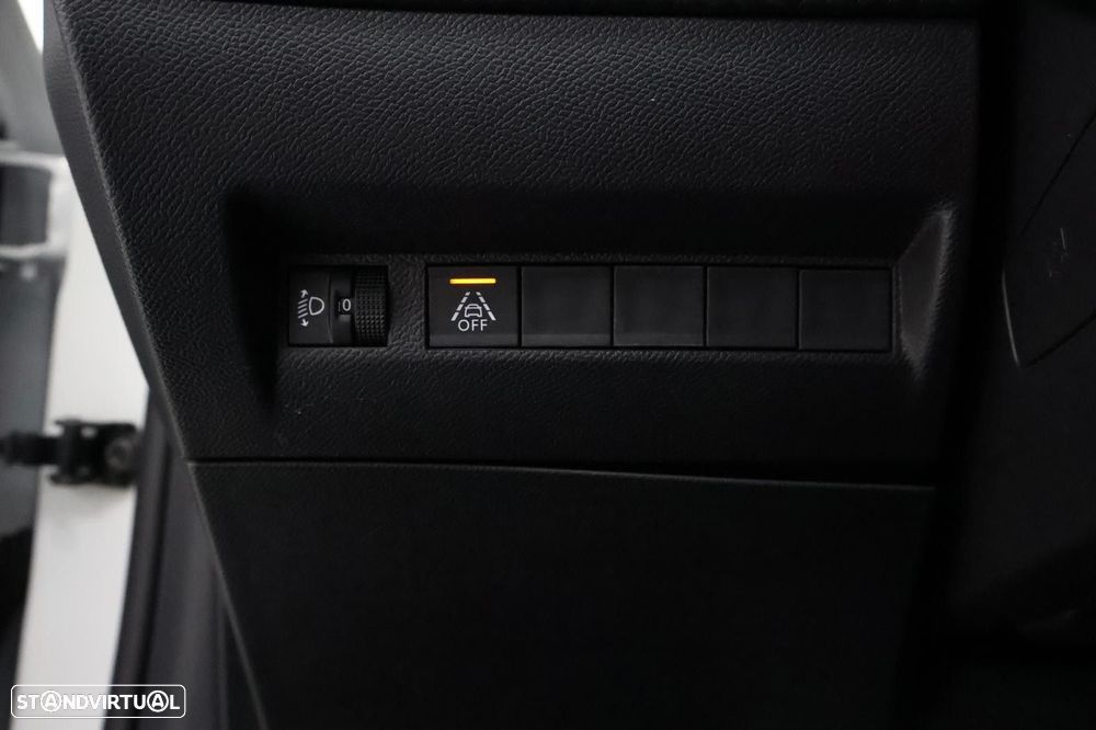 Peugeot 208 1.2 PureTech Allure - 15