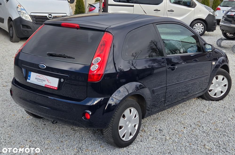 Ford Fiesta - 8