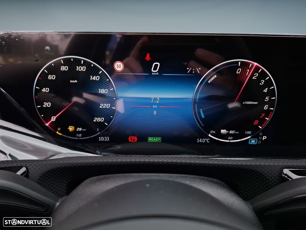 Mercedes-Benz A 250 e - 17