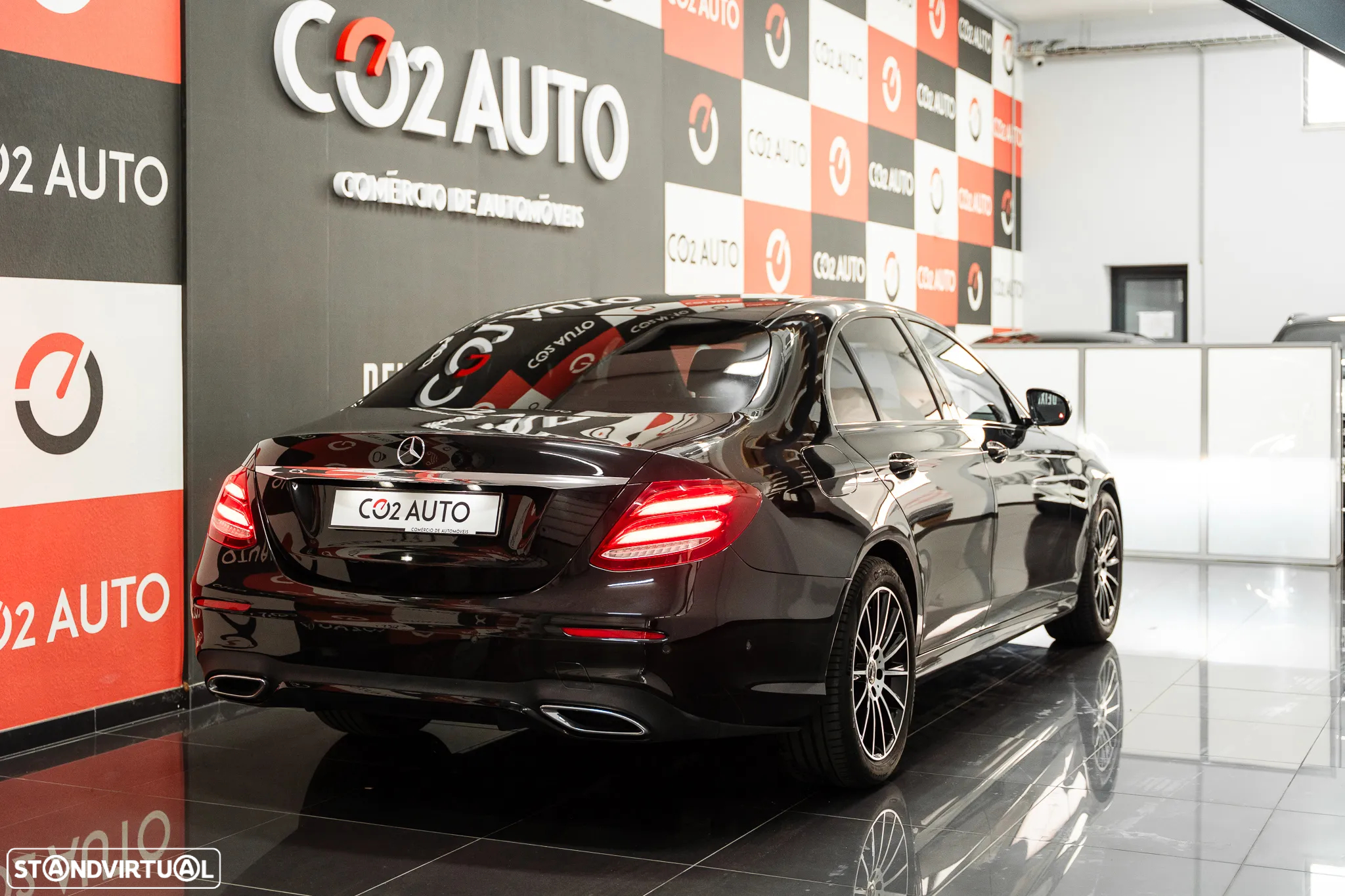 Mercedes-Benz E 220 d AMG Line - 7