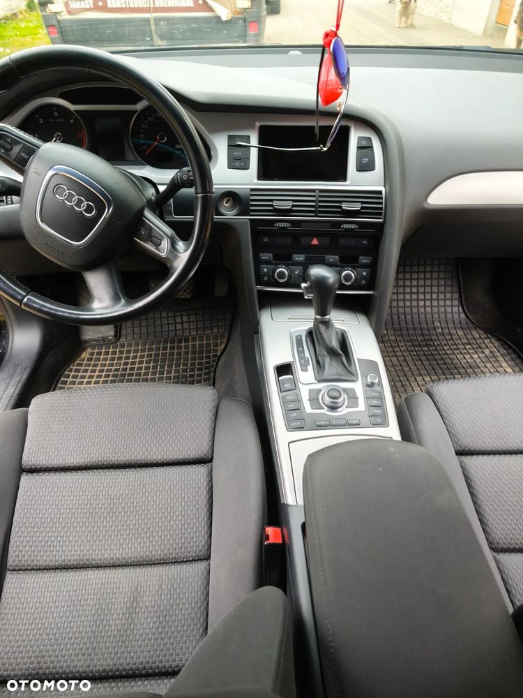 Audi A6 Avant - 4