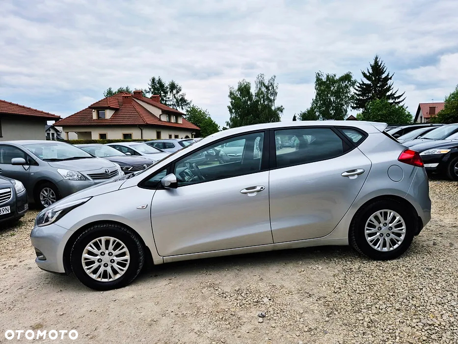Kia Ceed Cee'd 1.4 XL - 24