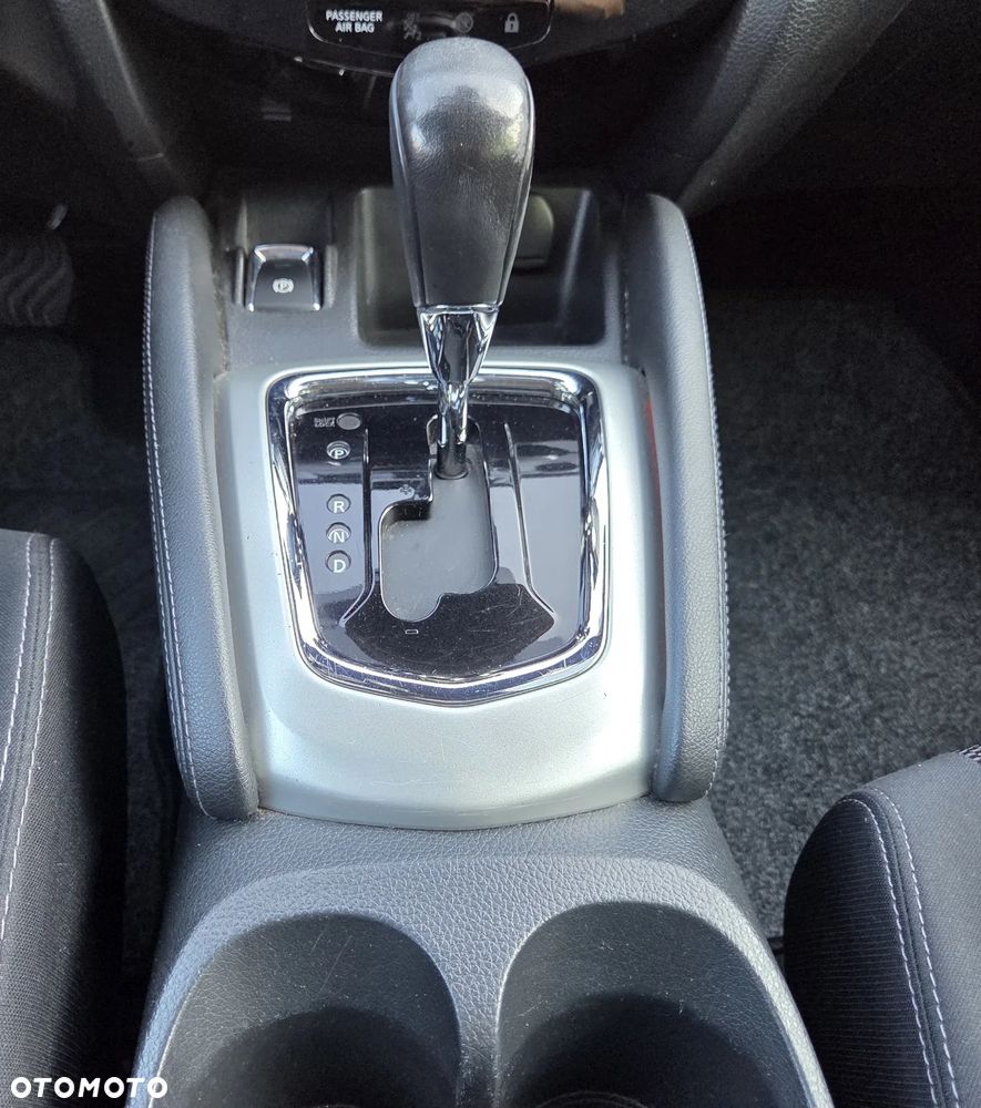 Nissan Qashqai 1.2 DIG-T Xtronic N-Connecta - 33