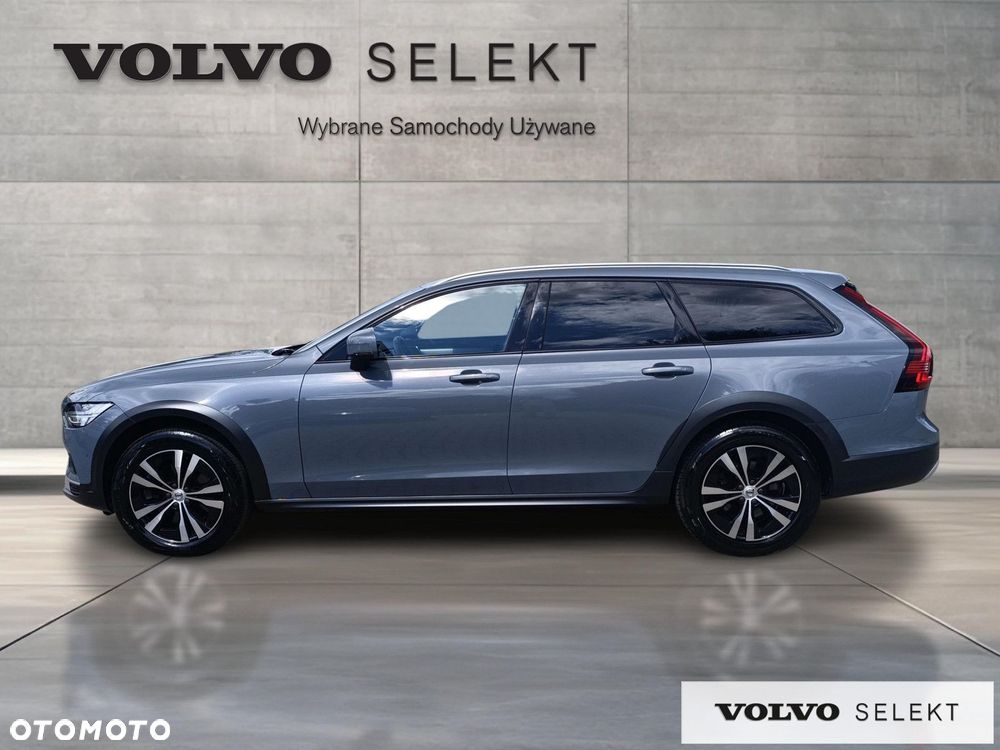 Volvo V90 Cross Country - 6